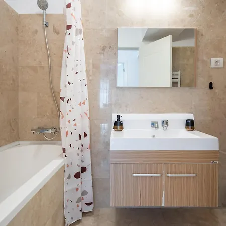 דירה Skyline I 1 Bedroom On Nerva Traian בוקרשט