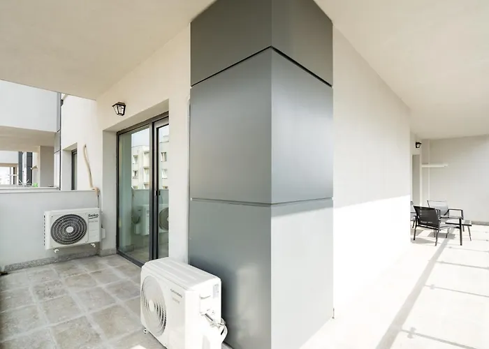 Skyline I 1 Bedroom On Nerva Traian * Bukareszt