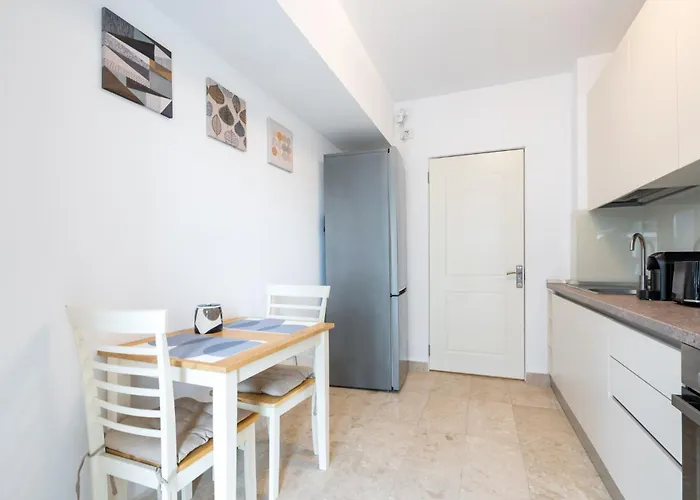 Skyline I 1 Bedroom On Nerva Traian 公寓 *