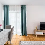 公寓 Skyline I 1 Bedroom On Nerva Traian 布加勒斯特