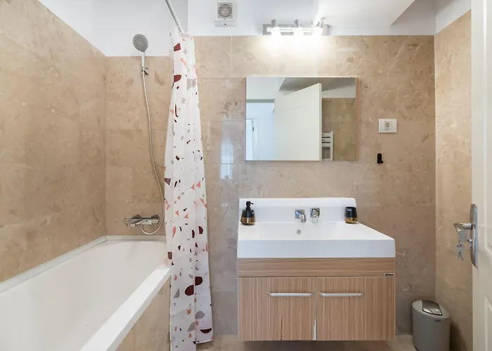 Skyline I 1 Bedroom On Nerva Traian